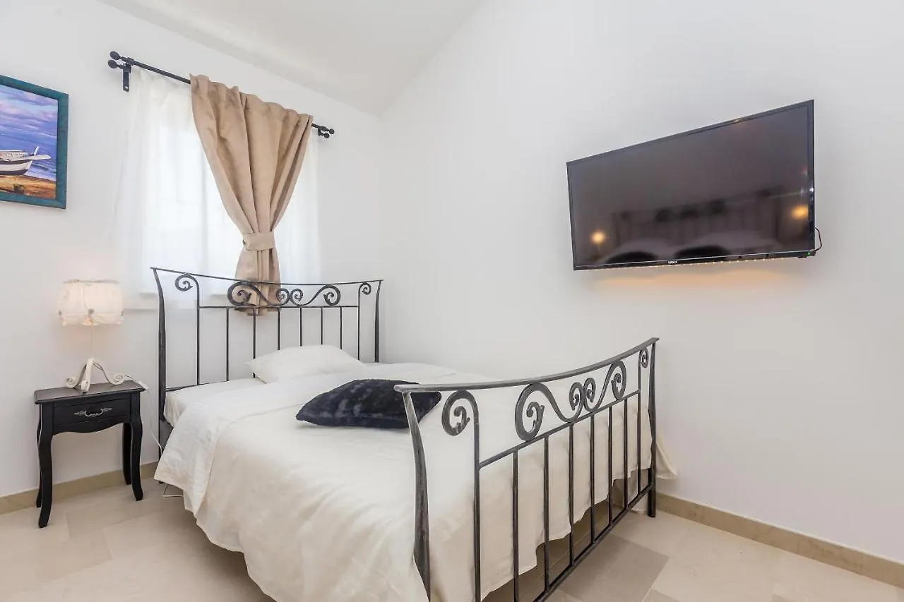 Holiday home Villa Emma - Linardici - Krk Croatia